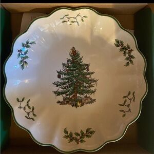 Fluted Spode Christmas Dish
